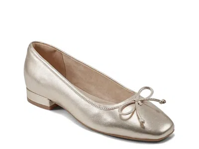 Rockport Sadie Ballet Flat In Gold