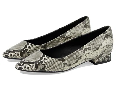 Rockport Tessa Total Motion Flat In Gray