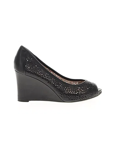 Pre-owned Rockport Wedges In Black