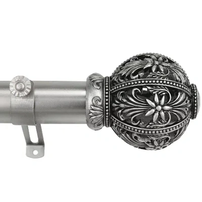 Rod Desyne Lacey 1â½" Adjustable Curtain Rod In Silver