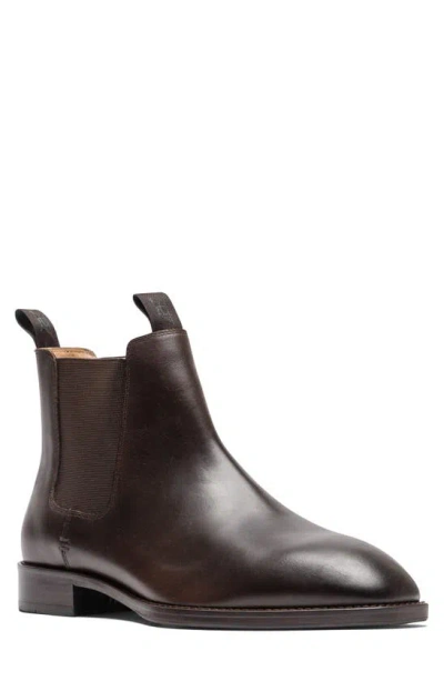 Rodd & Gunn Farmlands Chelsea Boot In Chocolate