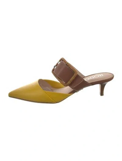 Pre-owned Rodo Leather Colorblock Pattern Mules In Yellow