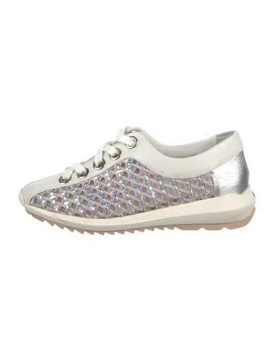 Pre-owned Rodo Leather Sneakers In White