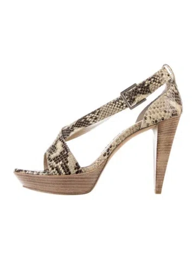Pre-owned Rodo Snakeskin Animal Print Sandals In Gold/metallic