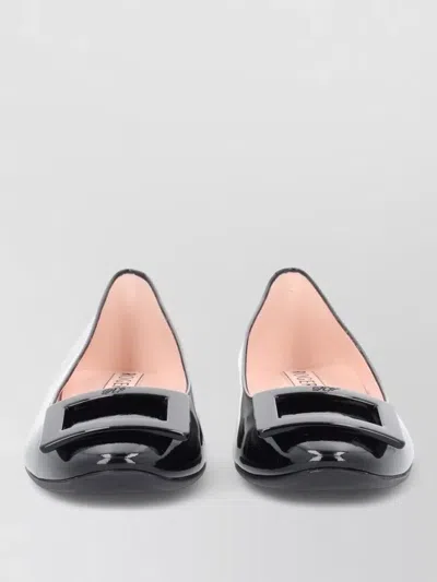 Roger Vivier Ballerina Shoes Round Toe Patent Buckle In Black
