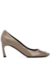 Roger Vivier Women Trompette Leather Pumps