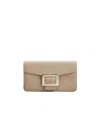 Roger Vivier Belle Vivier Credit Card Holder In Nude