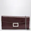 Roger Vivier Belle Vivier Dark Violet Patent Wallet With Chain In Burgundy
