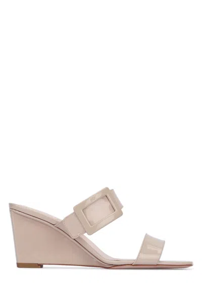 Roger Vivier Belle Vivier Flat Wedge 60 Loafers For Women In Neutral