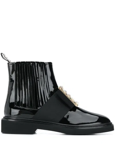Roger Vivier Black Round Toe Boots