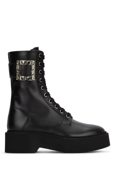 Roger Vivier Boots In Black
