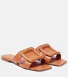 Roger Vivier Stitching Buckle Mules In Leather In Cuoio Chiaro