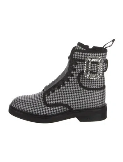 Pre-owned Roger Vivier Canvas Houndstooth Print Moto Boots In Black