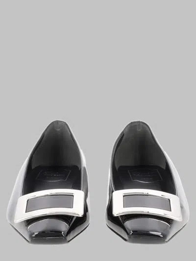 Roger Vivier Chic Heels For The Modern Woman In Black