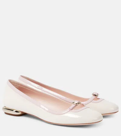 Roger Vivier Choc B Mini Leather Ballet Flats In Pink