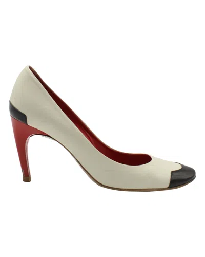 Roger Vivier Colorblock Pumps In Cream Leather In White