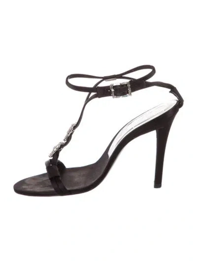 Pre-owned Roger Vivier Crystal Embellishments T-strap Sandals In Black