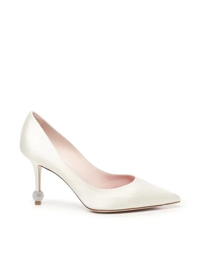 Roger Vivier Décolletés Jewel Heel In White