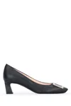 Roger Vivier Pointed Toe Leather Pumps With Decorative Buckle In Black