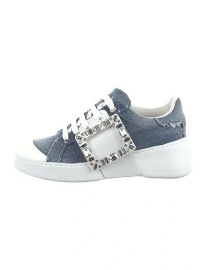 Pre-owned Roger Vivier Denim Crystal Embellishments Sneakers In White