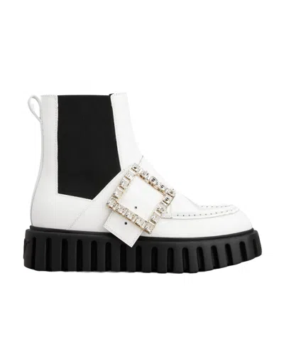 Roger Vivier Drill Button Lacquered Leather Chelsea Ankle Boots In White