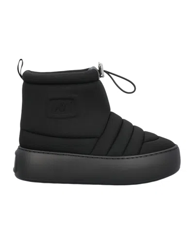 ROGER VIVIER ROGER VIVIER EMBELLISHED QUILTED ANKLE BOOTS