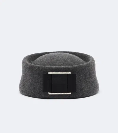Roger Vivier Embellished Wool Felt Hat In Gray