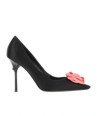 Roger Vivier Epine High Heels In Black