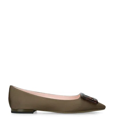 Roger Vivier Faille Gommettine Ballet Flats In Green
