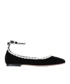 Roger Vivier Roundytoe Pearl Soft Ballerina In Black