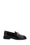 Roger Vivier Women Black Leather Loafers In Black