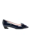 Roger Vivier Gomettine Ballet Shoes In Black