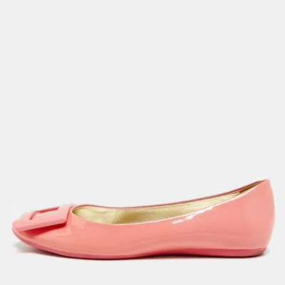 Pre-owned Roger Vivier Gommette Size 37 Pink Patent Leather Ballet Flats