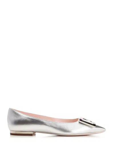 Roger Vivier Gommettine Flat Shoes In Silver