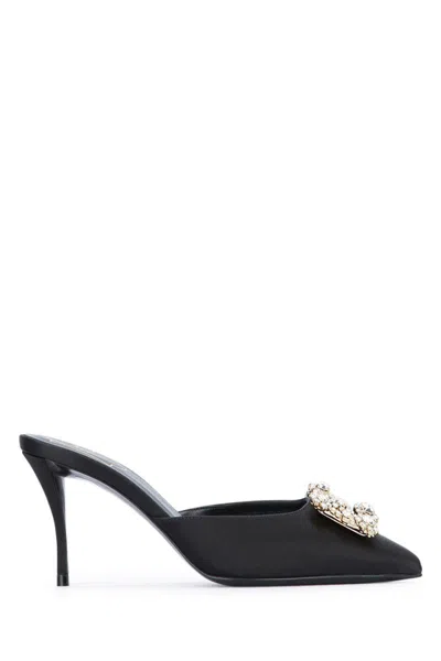 Roger Vivier Heeled Shoes In Black
