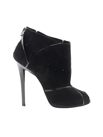 Pre-owned Roger Vivier Heels In Black