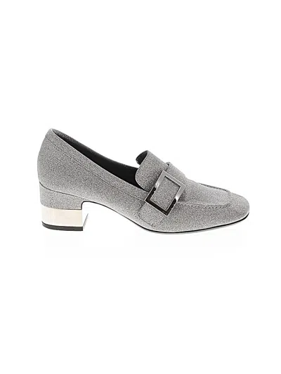 Pre-owned Roger Vivier Heels In Silver