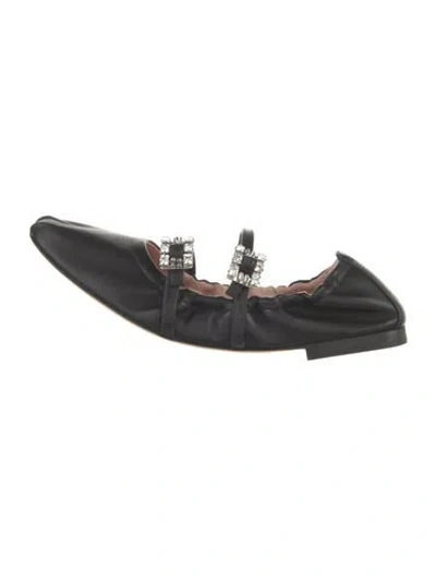 Pre-owned Roger Vivier Leather Ballet Flats In Black