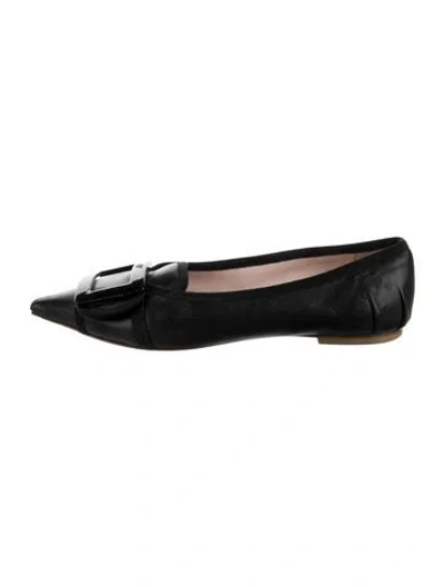 Pre-owned Roger Vivier Leather Ballet Flats In Black