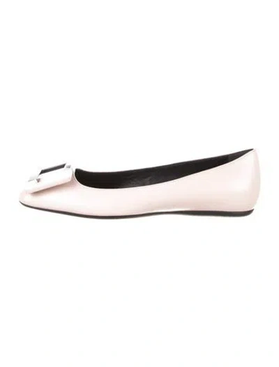Pre-owned Roger Vivier Leather Ballet Flats In Black