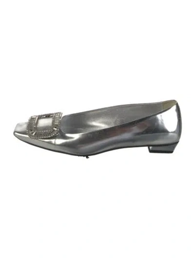 Pre-owned Roger Vivier Leather Ballet Flats In Silver