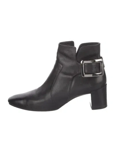 Pre-owned Roger Vivier Leather Boots In Black