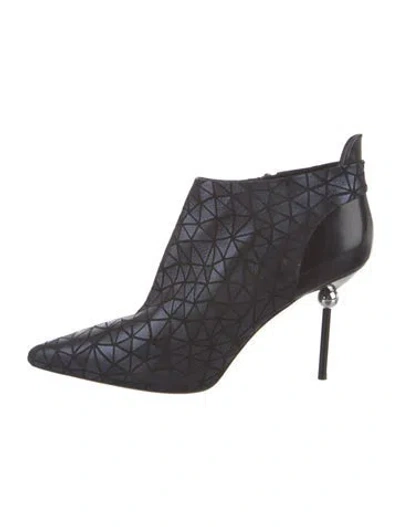 Pre-owned Roger Vivier Leather Chelsea Boots