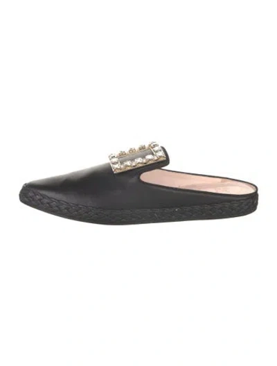 Pre-owned Roger Vivier Leather Crystal Embellishments Mules In Black
