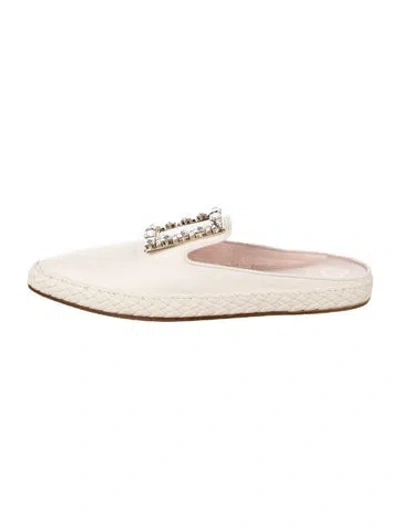 Pre-owned Roger Vivier Leather Crystal Embellishments Mules In Neutrals