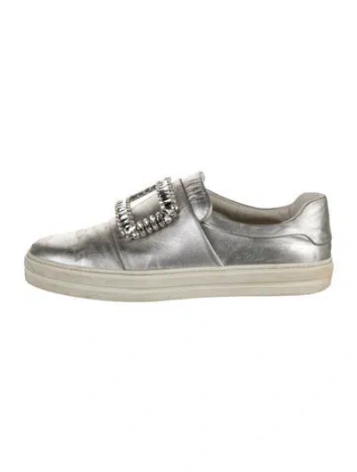 Pre-owned Roger Vivier Leather Crystal Embellishments Sneakers