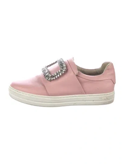 Pre-owned Roger Vivier Leather Crystal Embellishments Sneakers In Pink