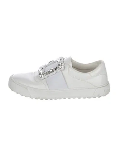 Pre-owned Roger Vivier Leather Crystal Embellishments Sneakers In White