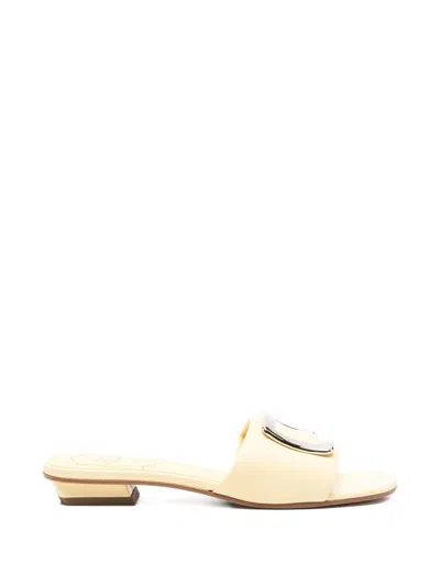 Roger Vivier Round-toe Flat Slippers In Neutral
