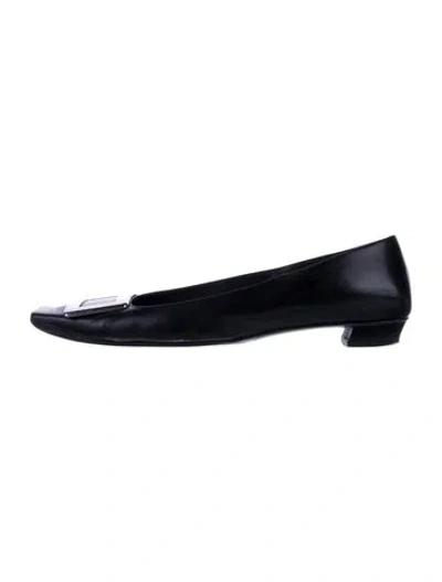 Pre-owned Roger Vivier Leather Flats In Black